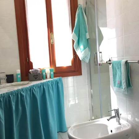 Nisportino Mare Feriehus *